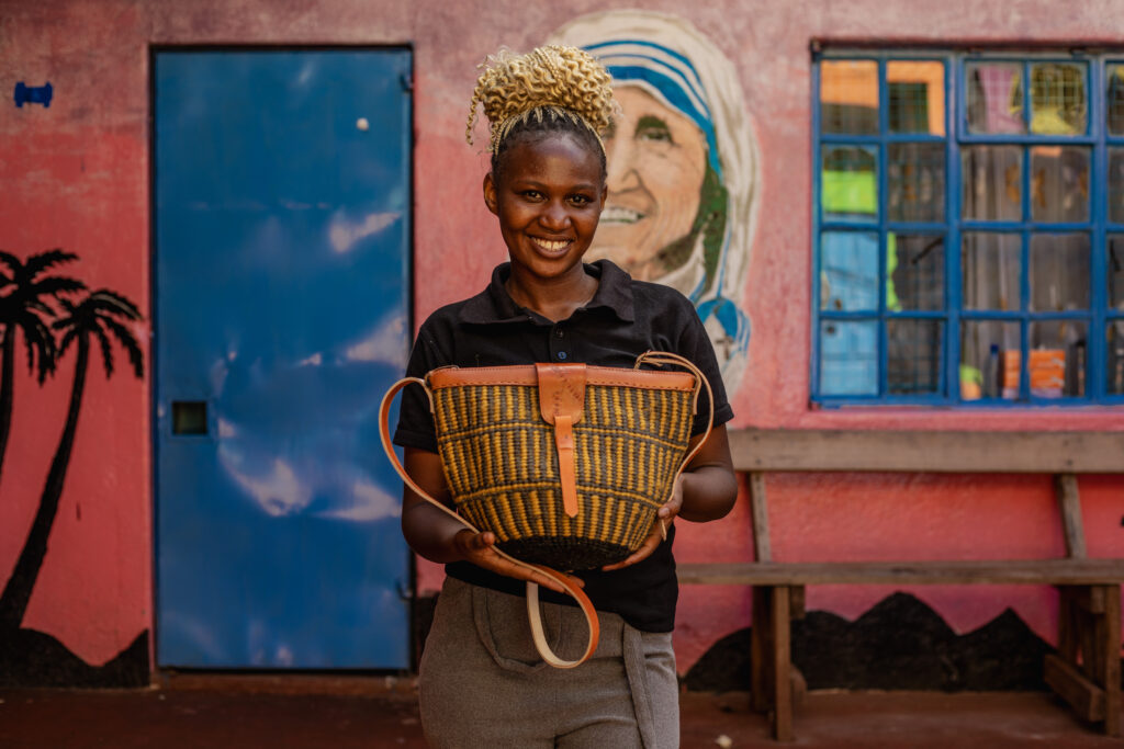 Queening Afrika Transforming braid waste into style