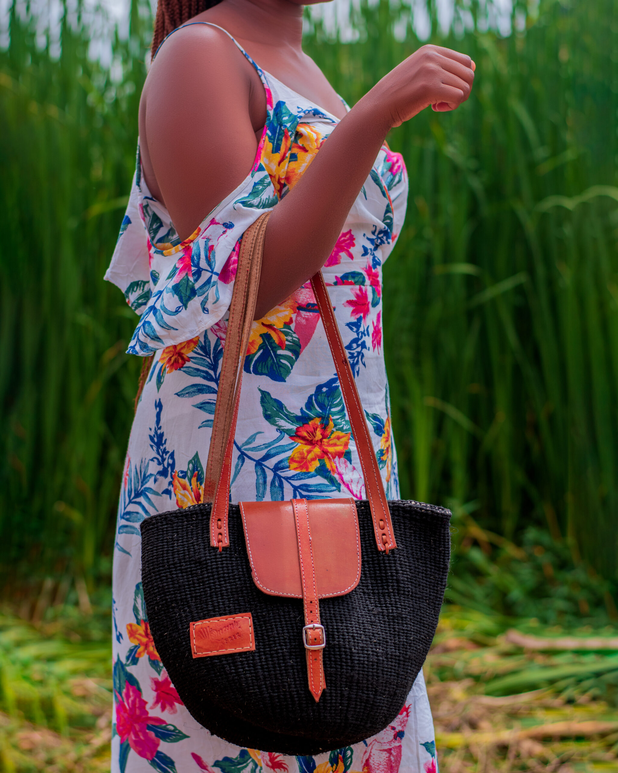 Kyondoo Handbag – Where Grace Meets Sustainability